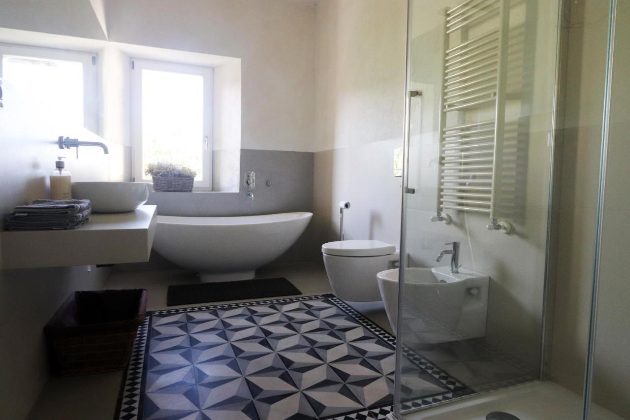 B&B Tricudai Agliano Terme Eksteriør billede